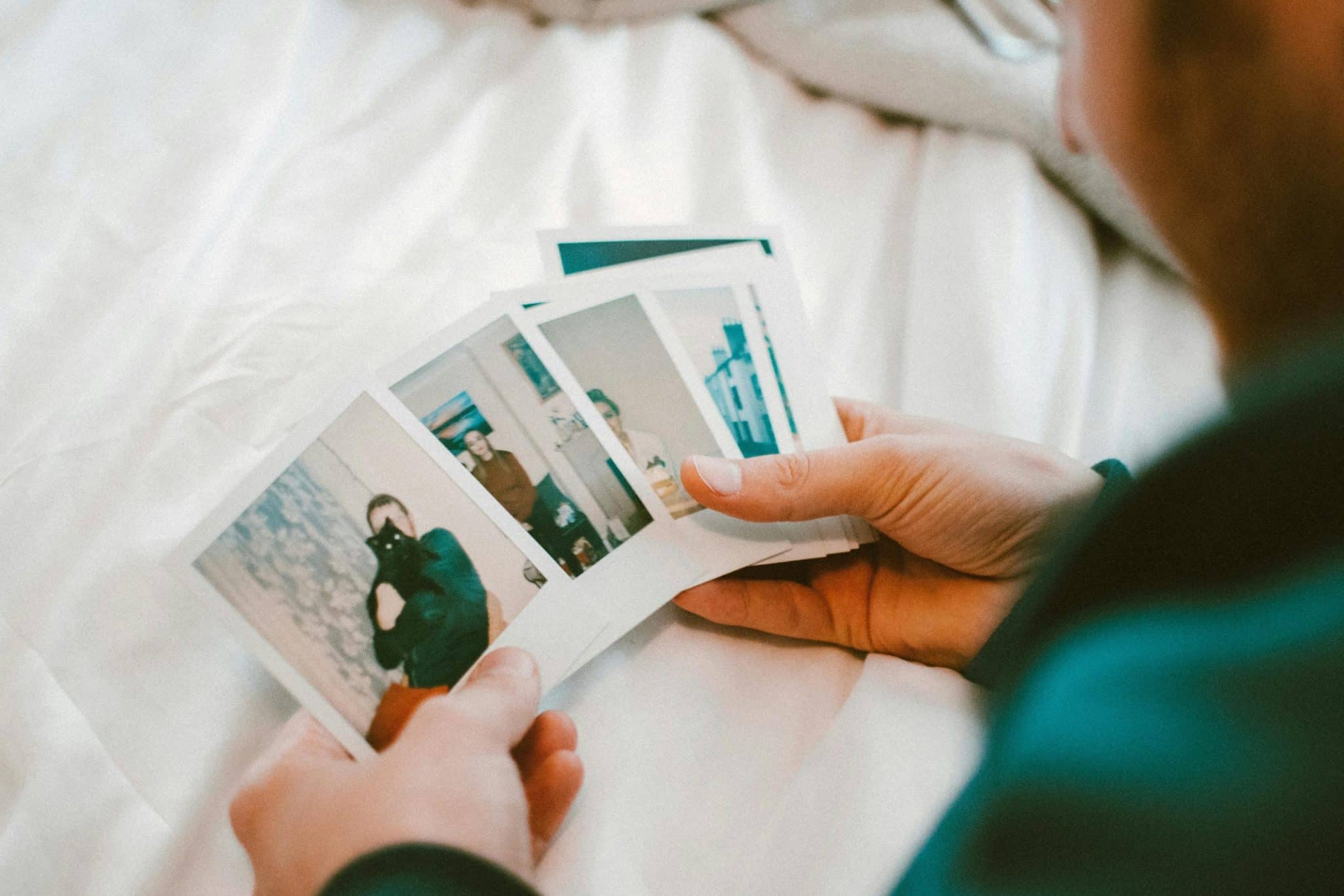 How to Capture Meaningful Travel Memories Beyond Photos