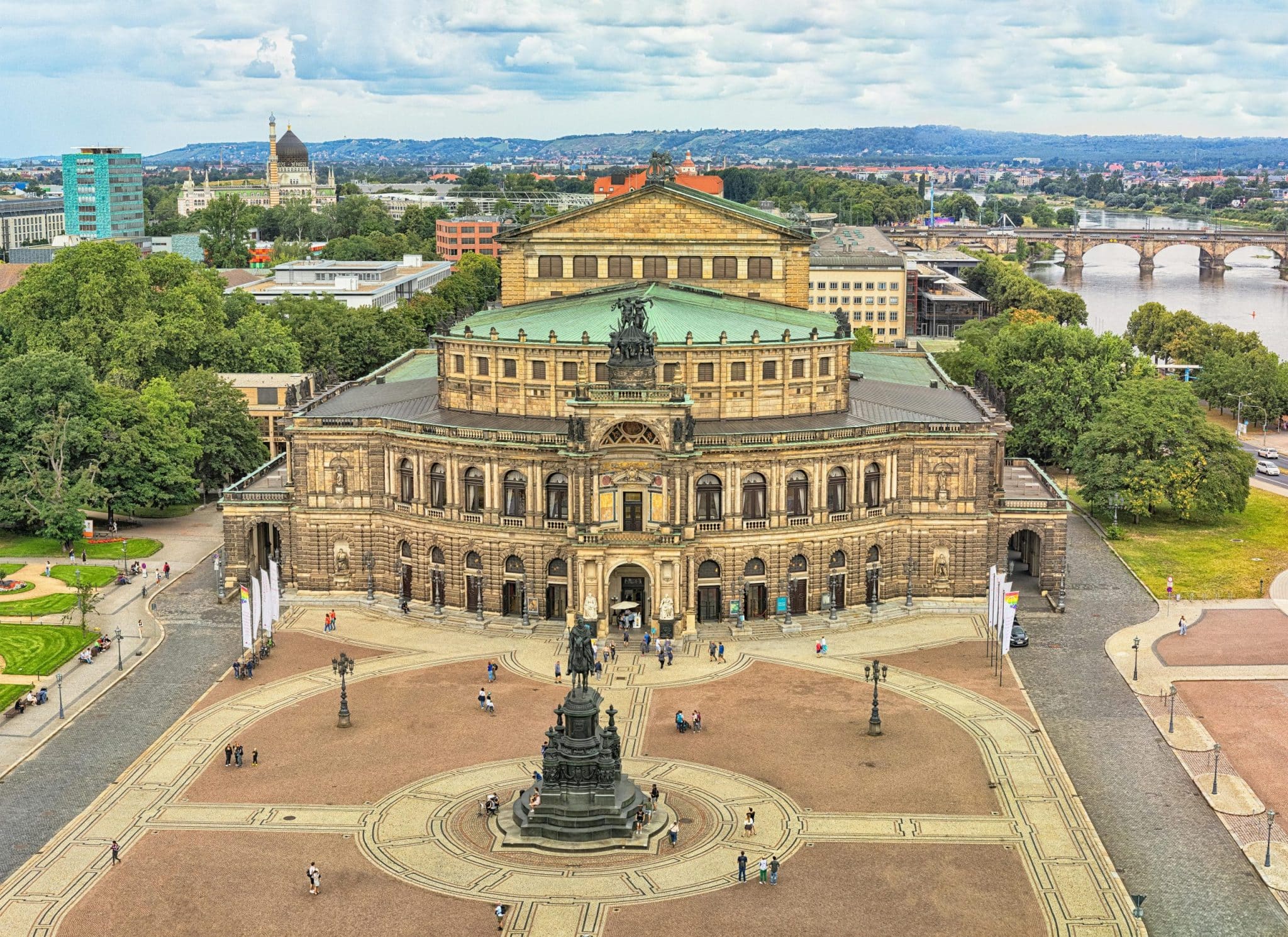 The Art of Finding Hidden Gem Destinations Off the Tourist Trail