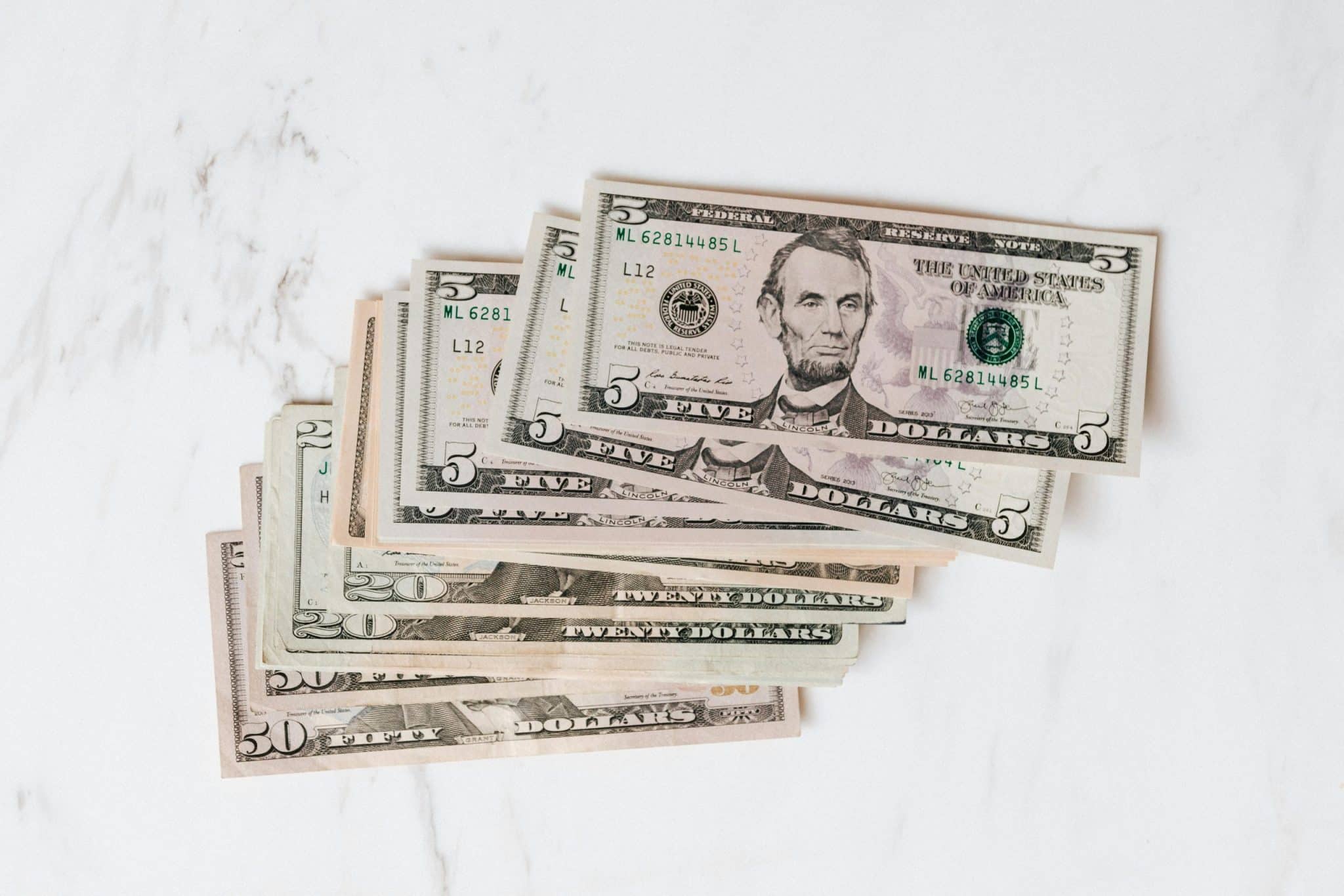 The Evolution of Payment Methods: From Cash to Contactless Options