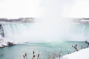 The Power of Off-Season Travel: Benefits of Visiting During Shoulder Seasons