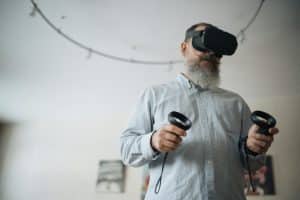 The Evolution of E-Commerce: From Basic Websites to Immersive Experiences