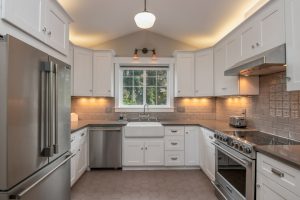 The Rise of Touchscreen Interfaces in Modern Kitchen Appliances